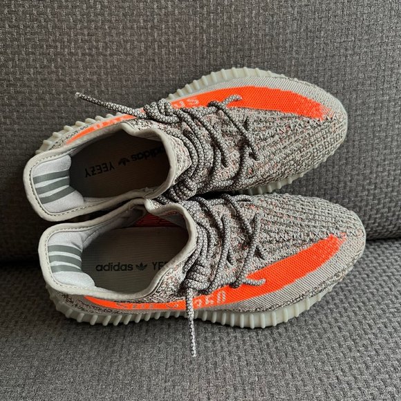 Yeezy Boost 350 - Picture 2 of 5